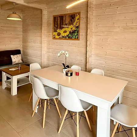 Holiday home Awesome In With Kitchen